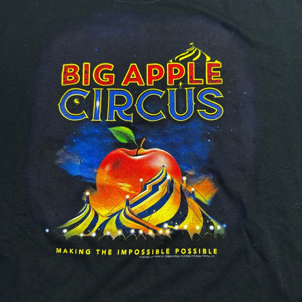 NYC Big Apple Circus Double Sided Port & Co. T-Shirt Men's XL